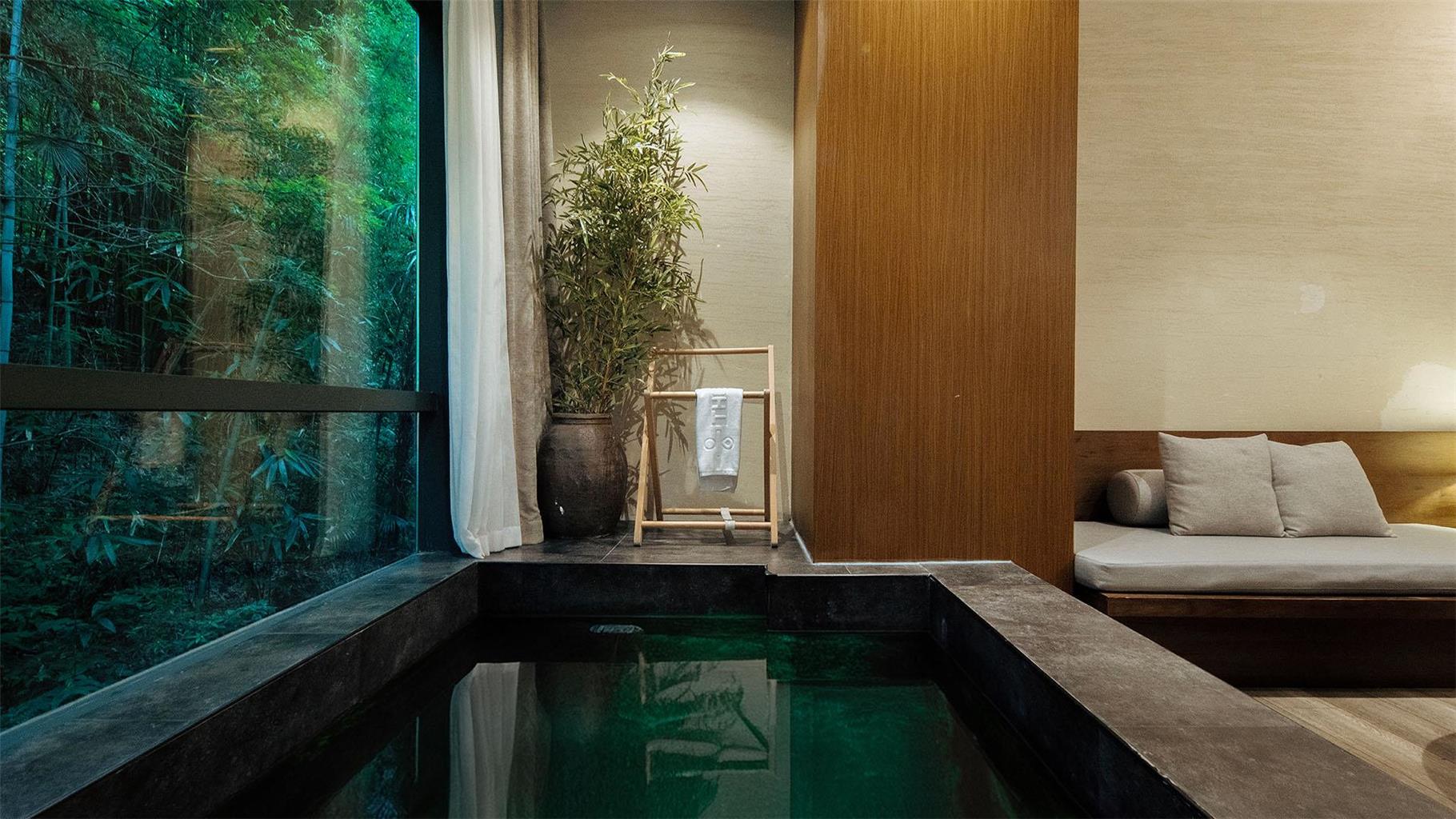 Hot Spring Suite
