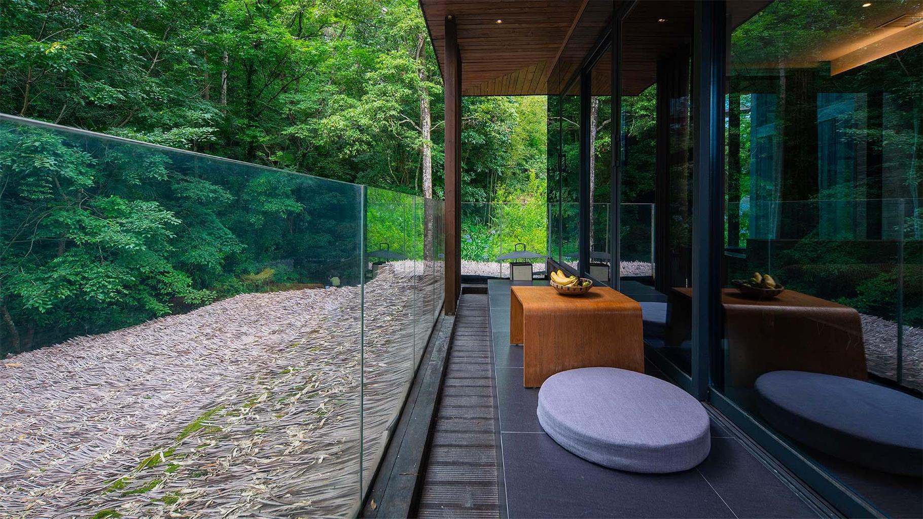 Hot Spring Suite